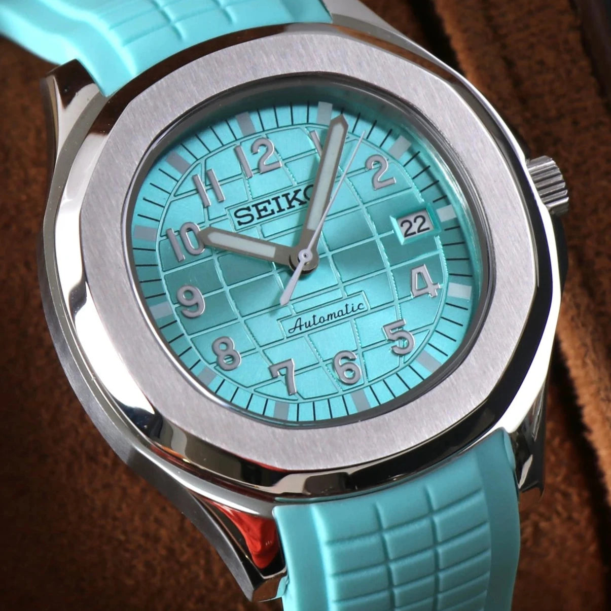 Seikonaut Tiffany